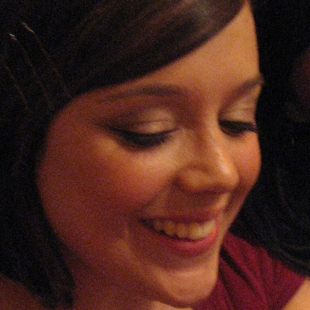 Meet your Posher, Angela